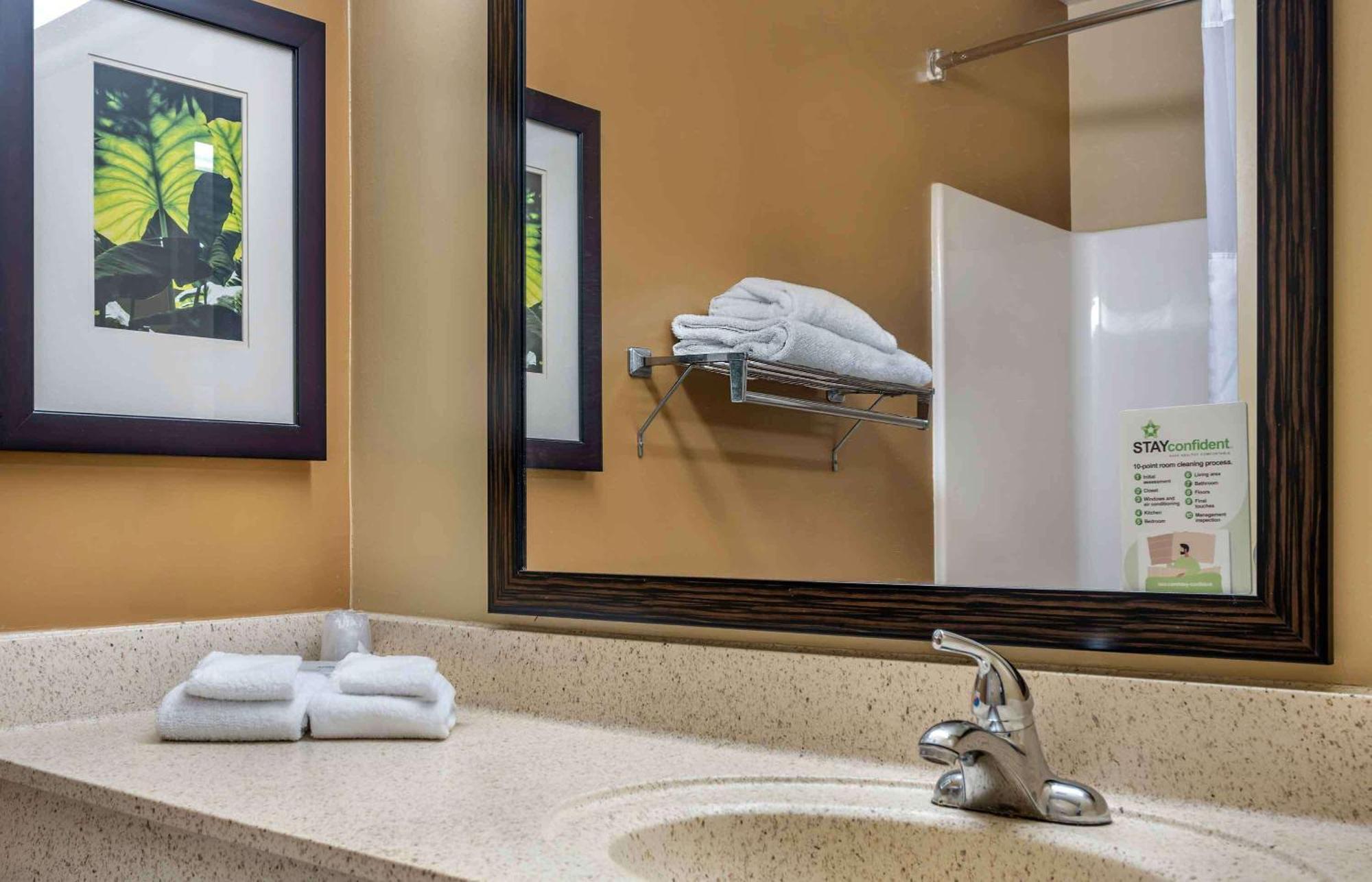 Extended Stay America Suites - Princeton - South Brunswick South Brunswick Terrace Esterno foto
