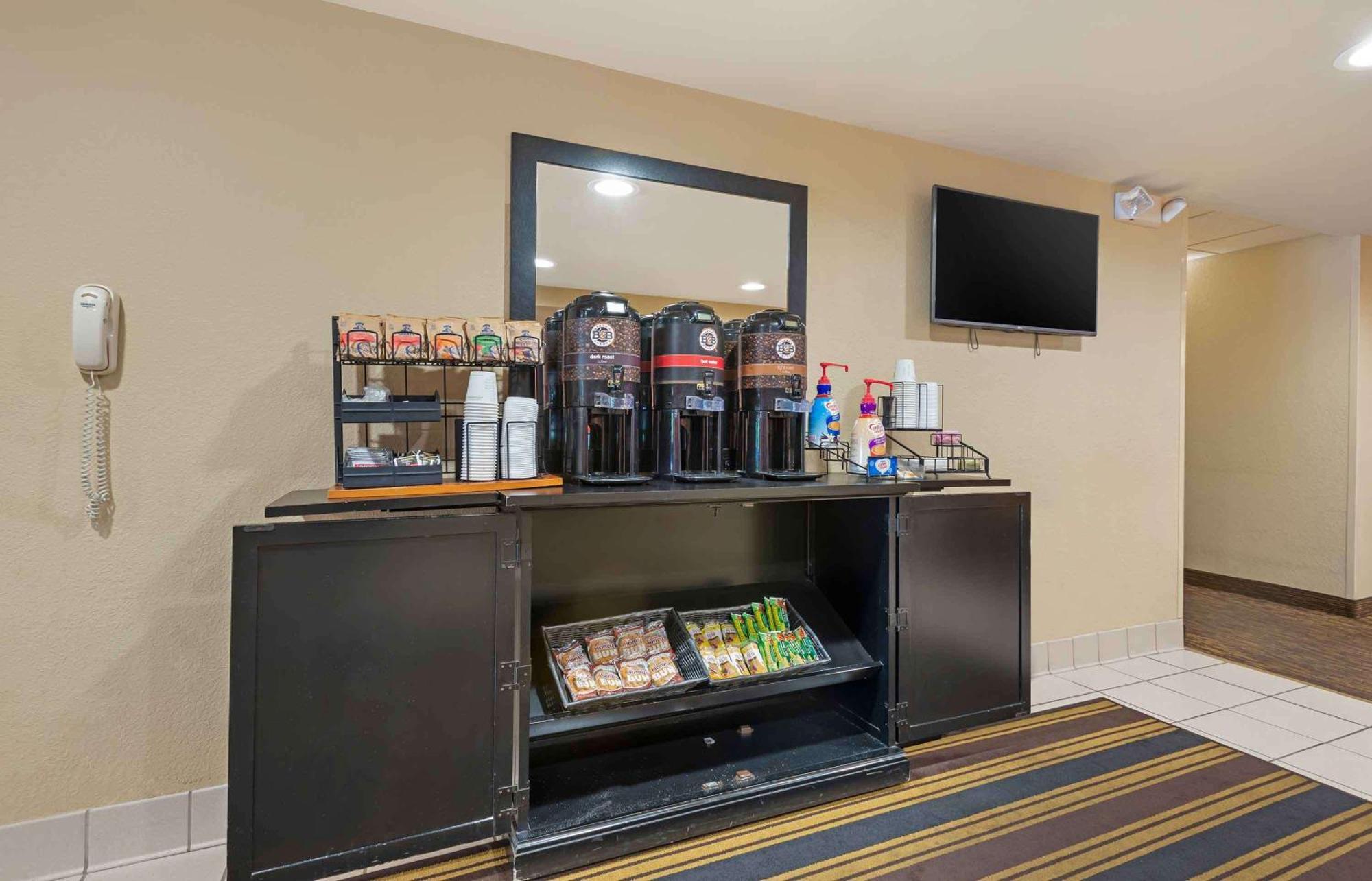 Extended Stay America Suites - Princeton - South Brunswick South Brunswick Terrace Esterno foto